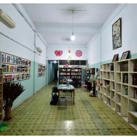 Dazhong Backpacker'S Hostel Medan Zewnętrze zdjęcie