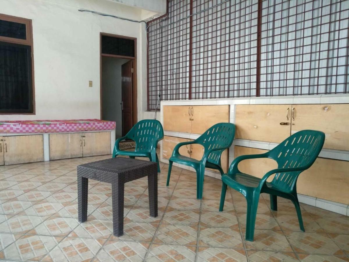 Dazhong Backpacker'S Hostel Medan Zewnętrze zdjęcie